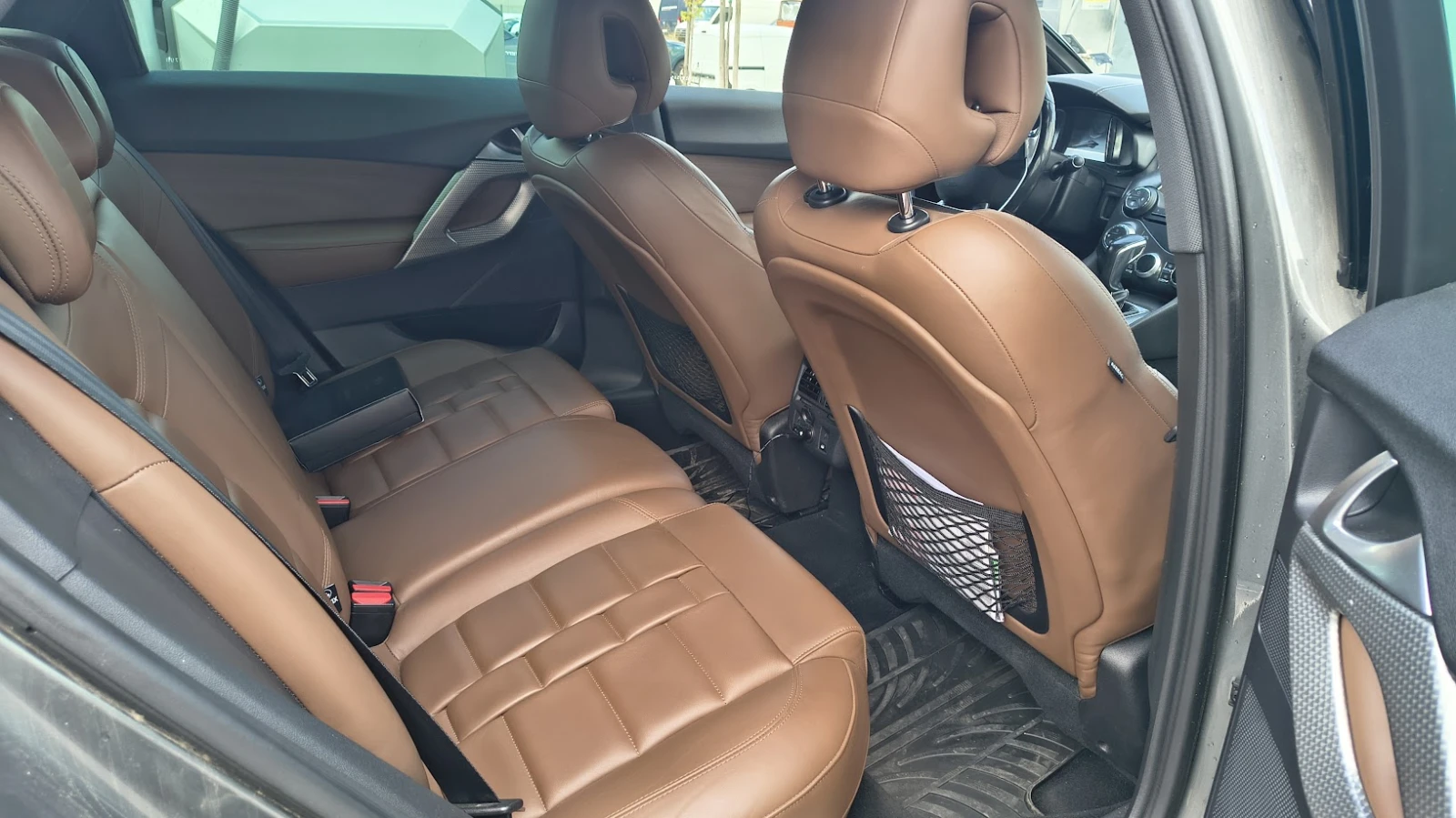 Citroen DS5  - изображение 8