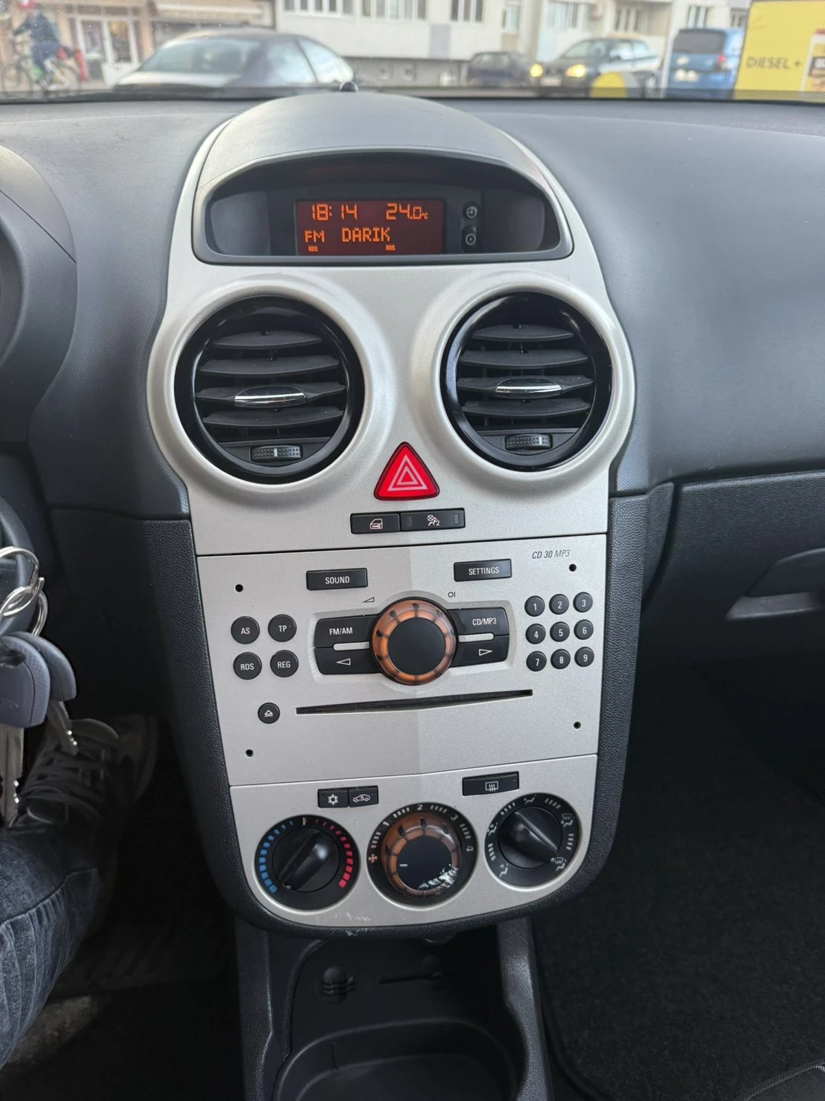 Opel Corsa 1.2benzin | Mobile.bg   11