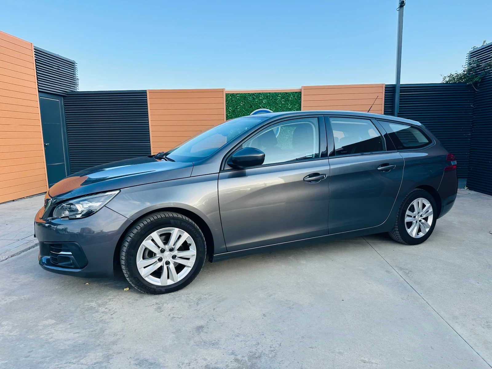 Peugeot 308 1.5 HDI - изображение 7