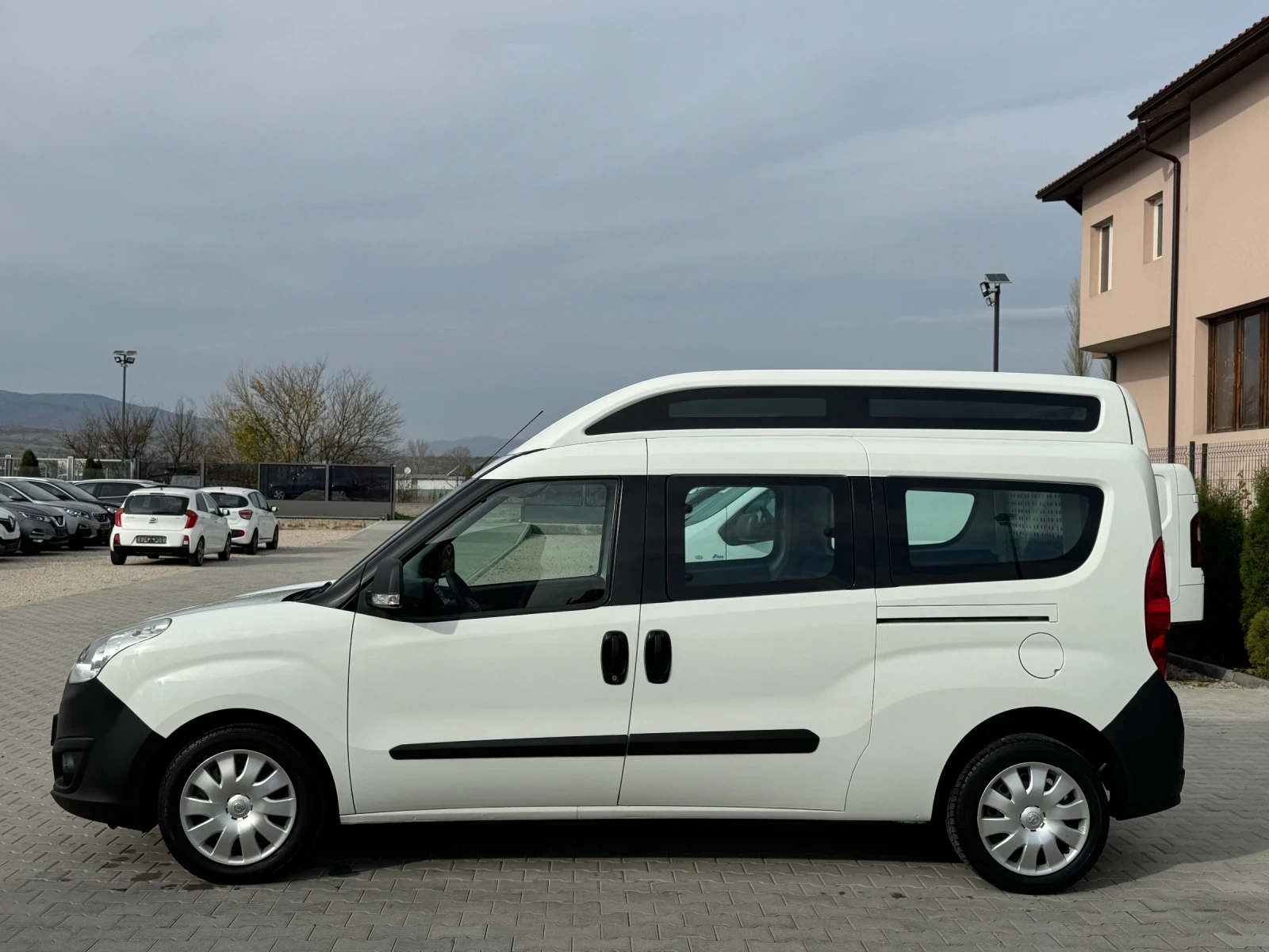 Opel Combo 1.6CDTI EURO-6 RAMPA - изображение 2