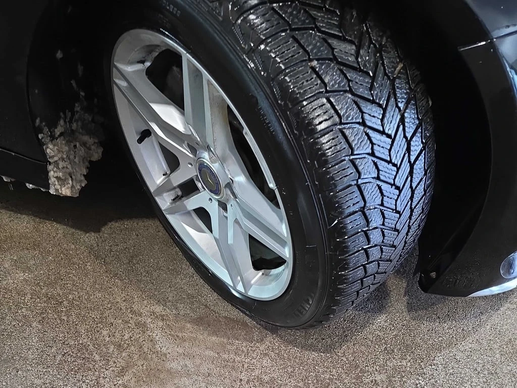 Mercedes-Benz C 300 * CARFAX * ЦЕНА ДО БГ - изображение 7