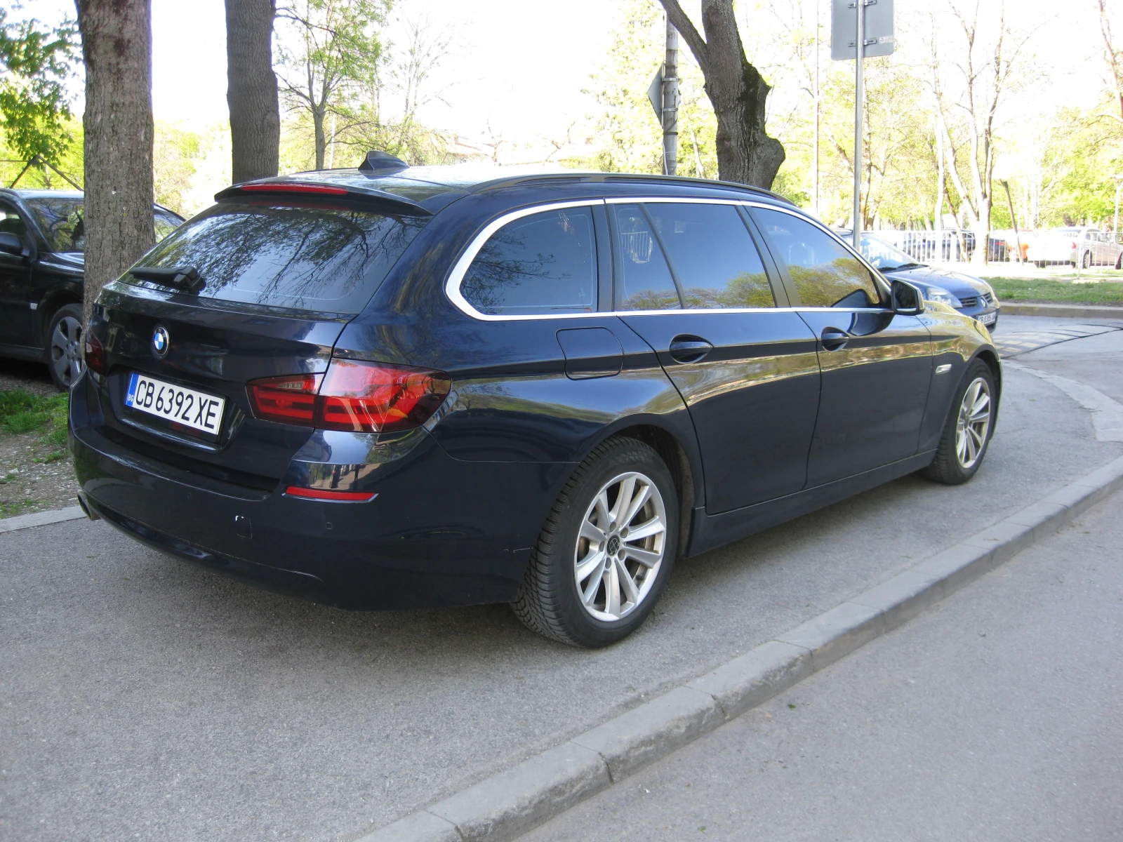 BMW 520, снимка 3 - Автомобили и джипове - 54313838