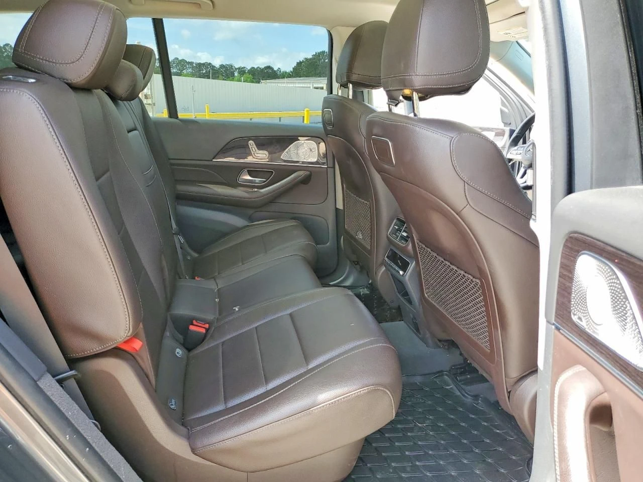 Mercedes-Benz GLS 450, снимка 11 - Автомобили и джипове - 54366177