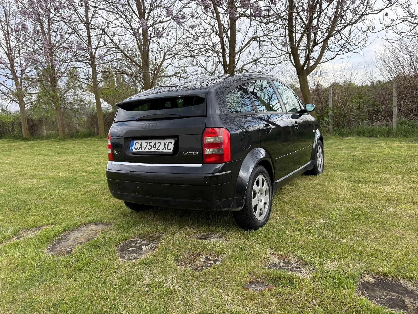 Audi A2 1.4 tdi, снимка 5 - Автомобили и джипове - 54392368
