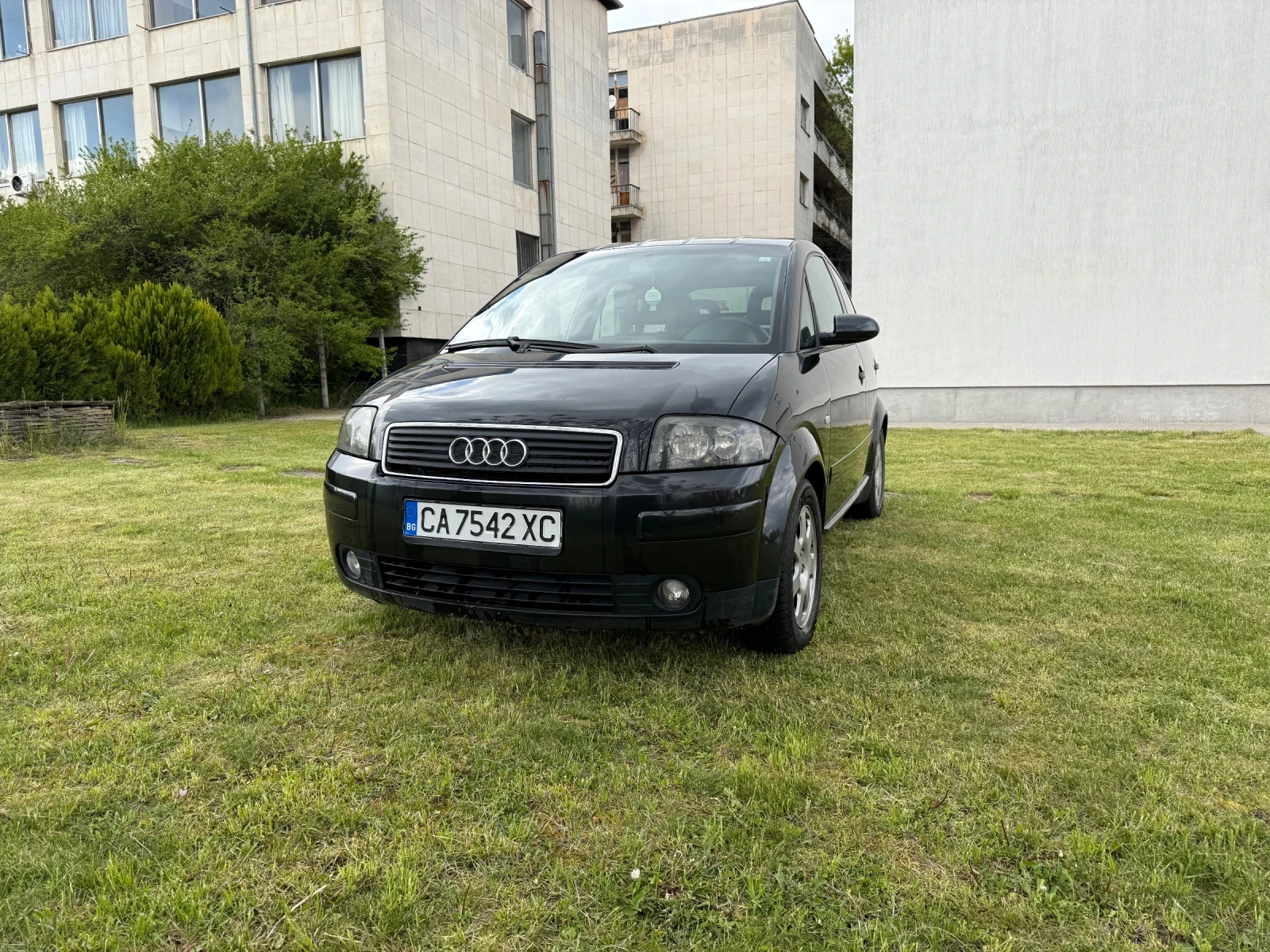 Audi A2 1.4 tdi, снимка 2 - Автомобили и джипове - 54392368