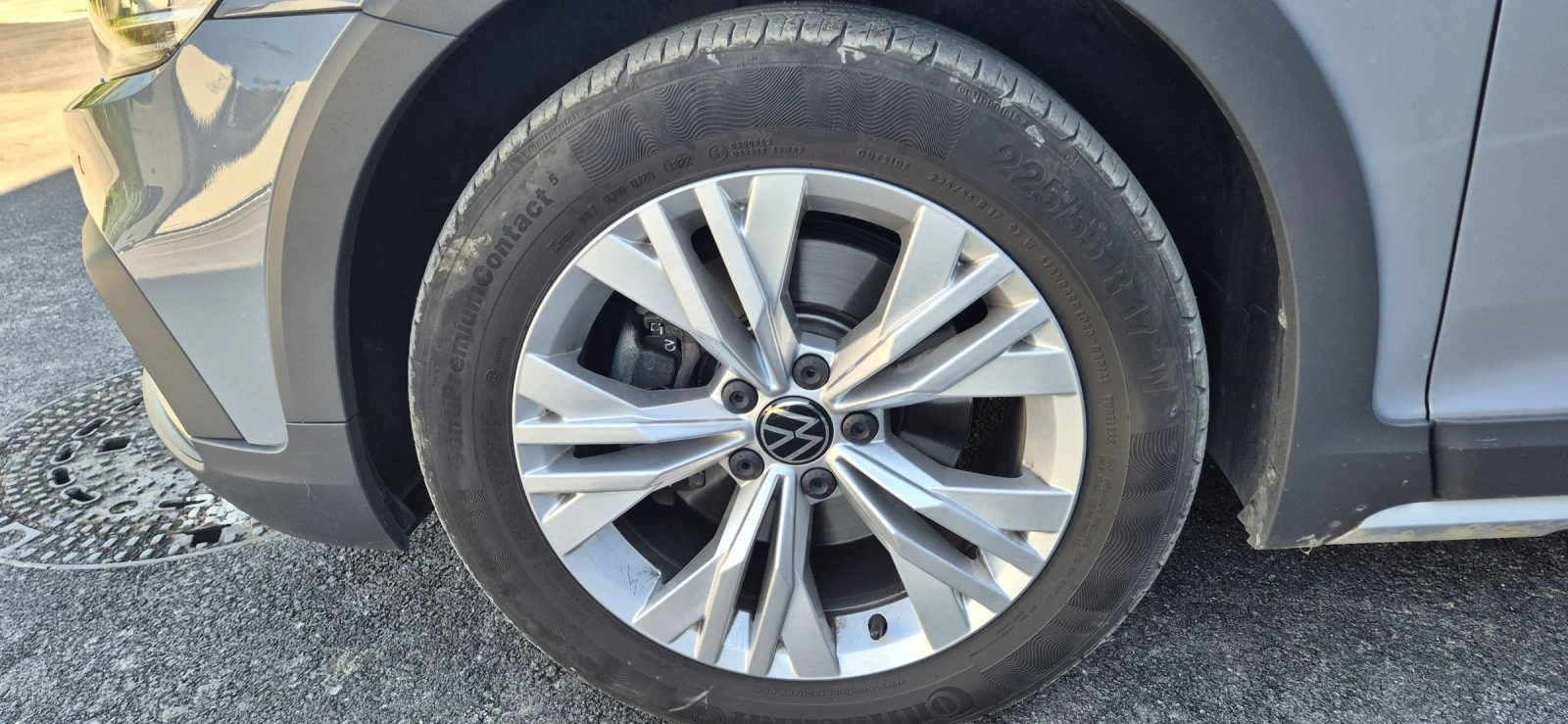 VW Alltrack 2.0TDI 200кс. 33700км. АВТОМАТ 4Х4, снимка 16 - Автомобили и джипове - 54430387