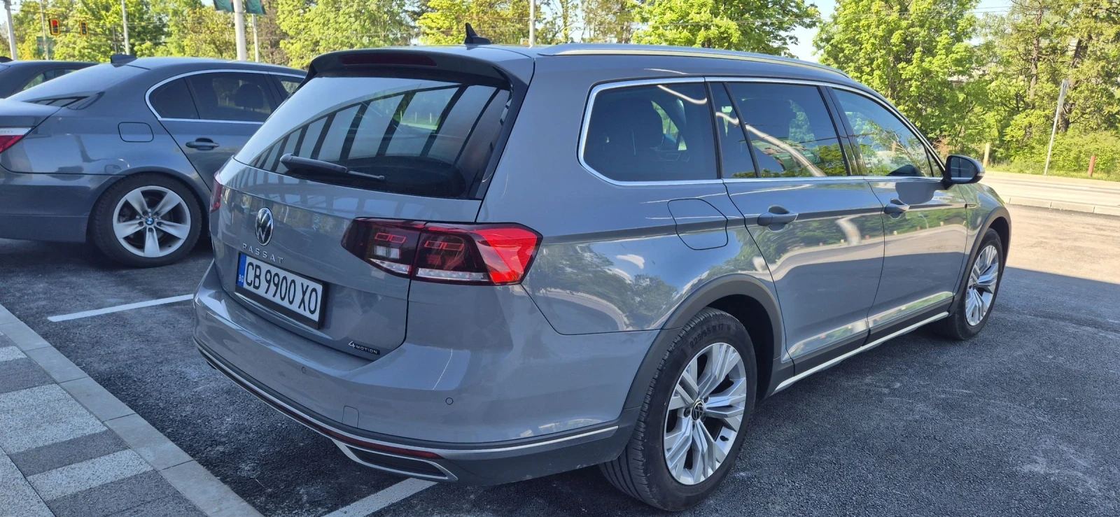 VW Alltrack 2.0TDI 200кс. 33700км. АВТОМАТ 4Х4, снимка 3 - Автомобили и джипове - 54430387