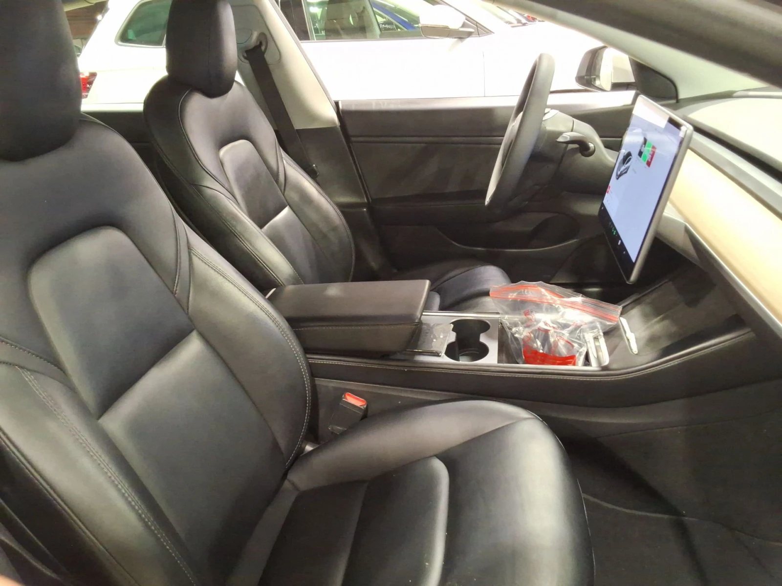 Tesla Model 3 Long Range Европейска Гаранция Сертификат за SoH, снимка 6 - Автомобили и джипове - 54696450