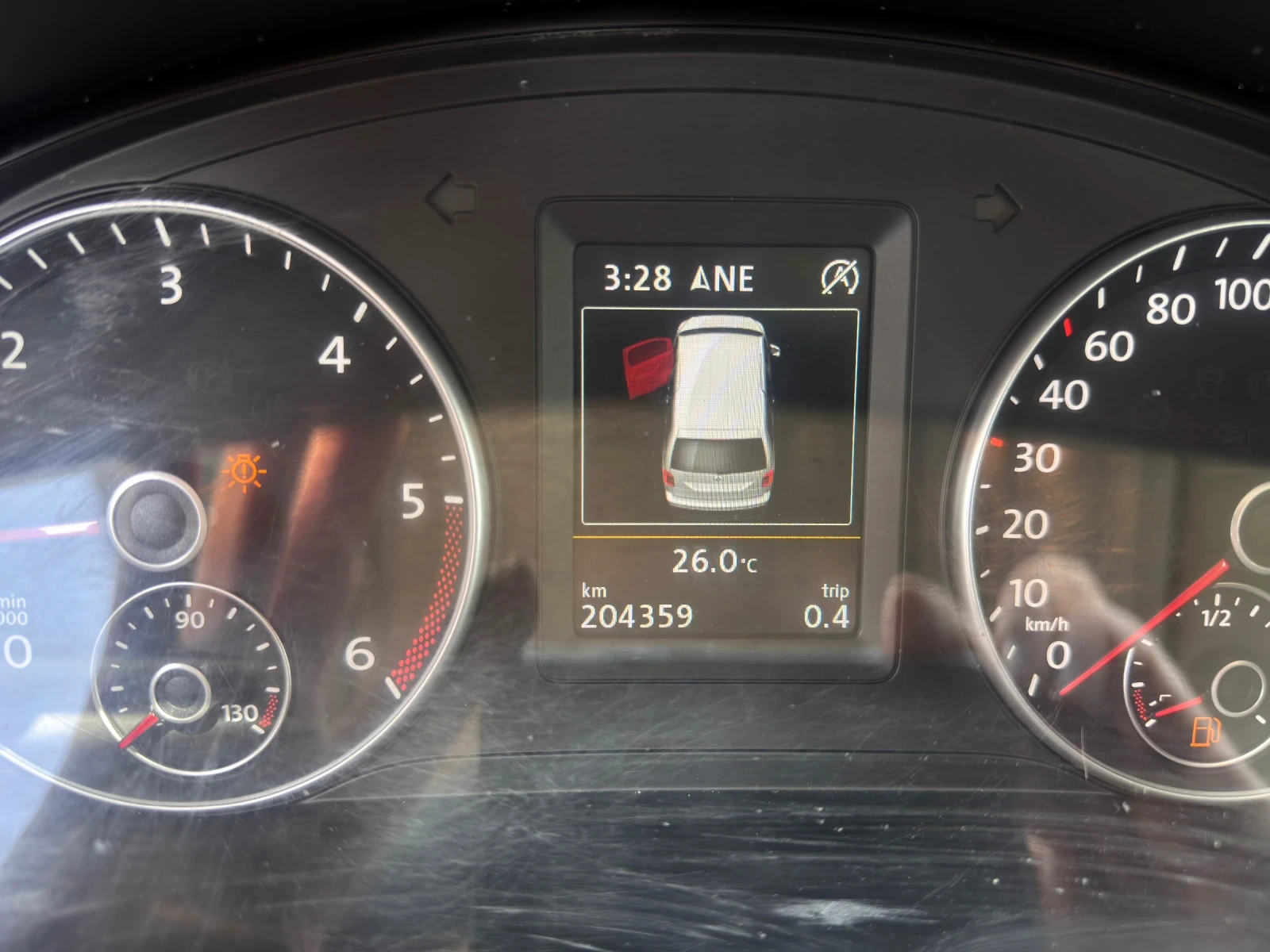 VW Caddy 2.0TDI Седалково/EURO6B/NAVIGATION, снимка 9 - Автомобили и джипове - 55101812