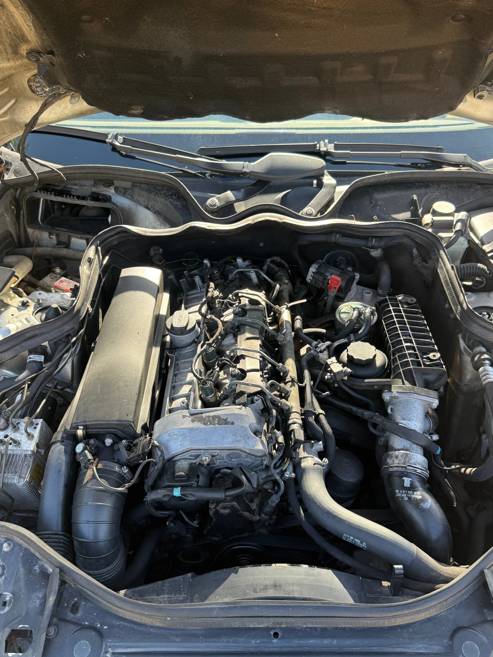Mercedes-Benz E 270, снимка 9 - Автомобили и джипове - 55166333