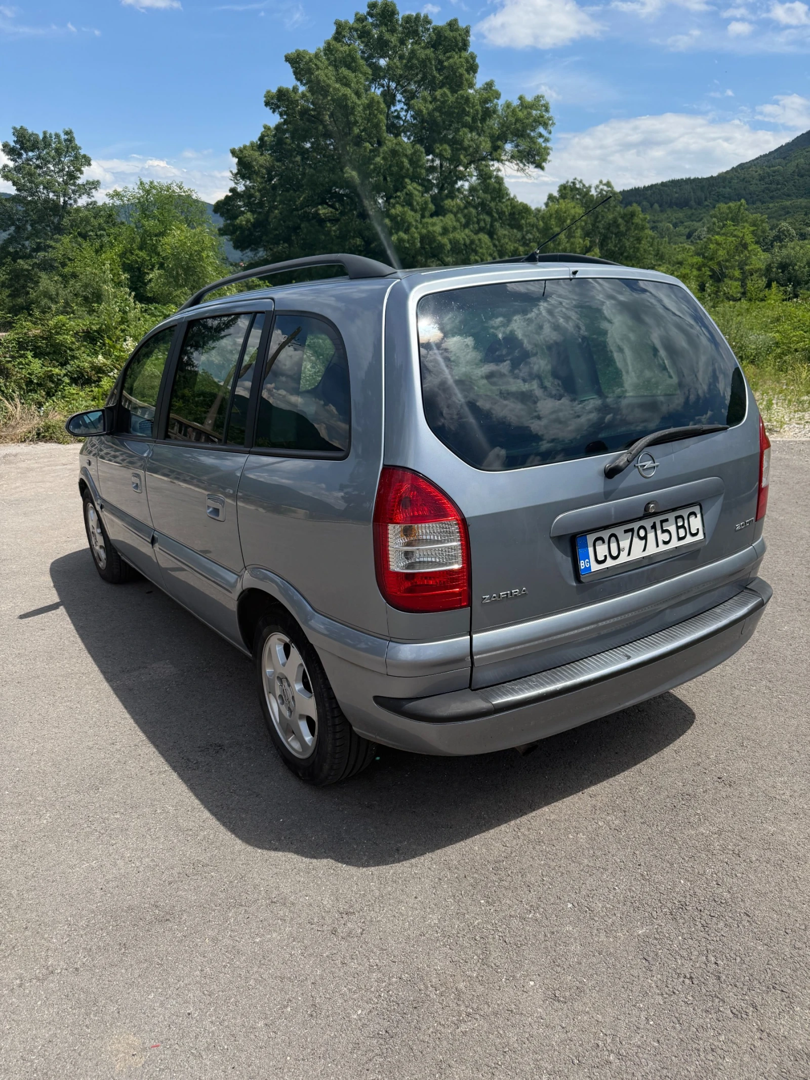 Opel Zafira 2.0 DTI, снимка 4 - Автомобили и джипове - 55220925