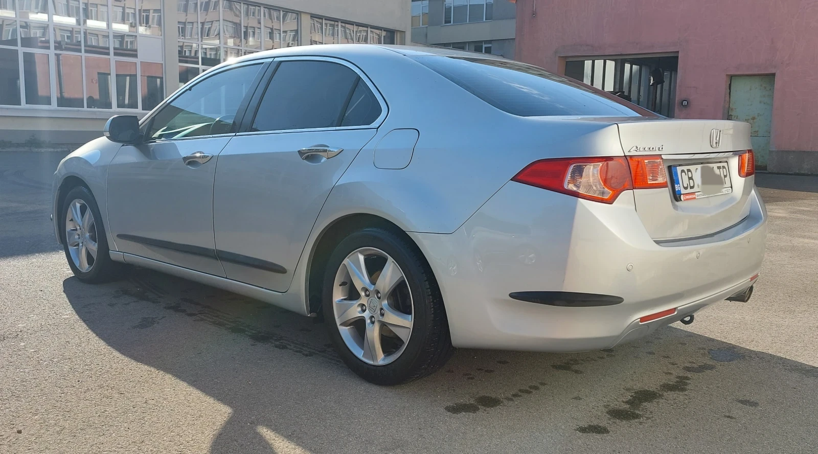 Honda Accord 8, снимка 3 - Автомобили и джипове - 56266084