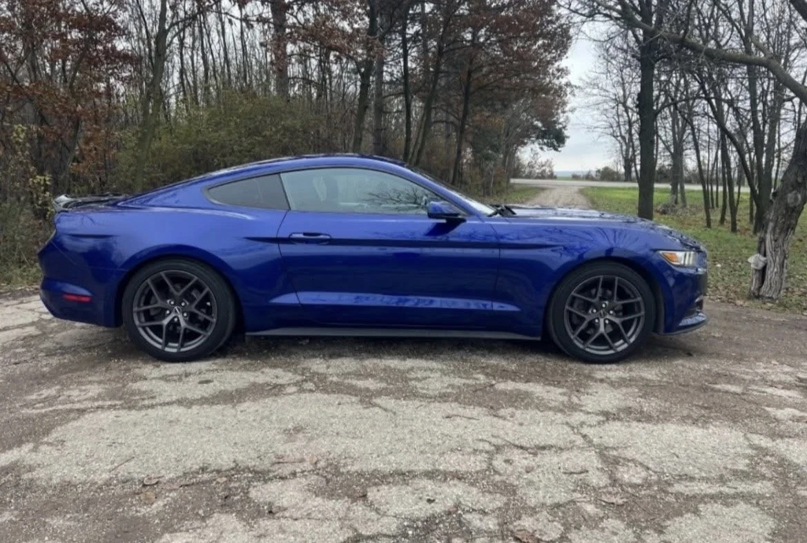 Ford Mustang, снимка 9 - Автомобили и джипове - 56412608