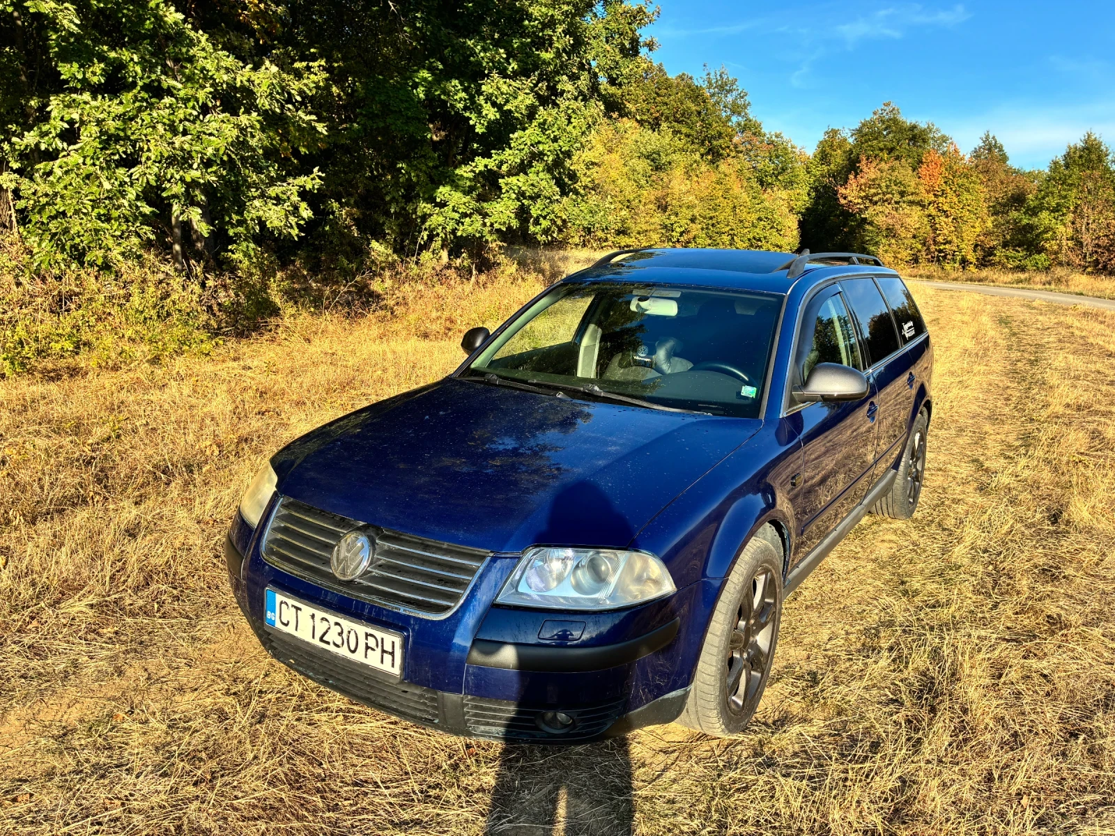 VW Passat, снимка 5 - Автомобили и джипове - 56415711