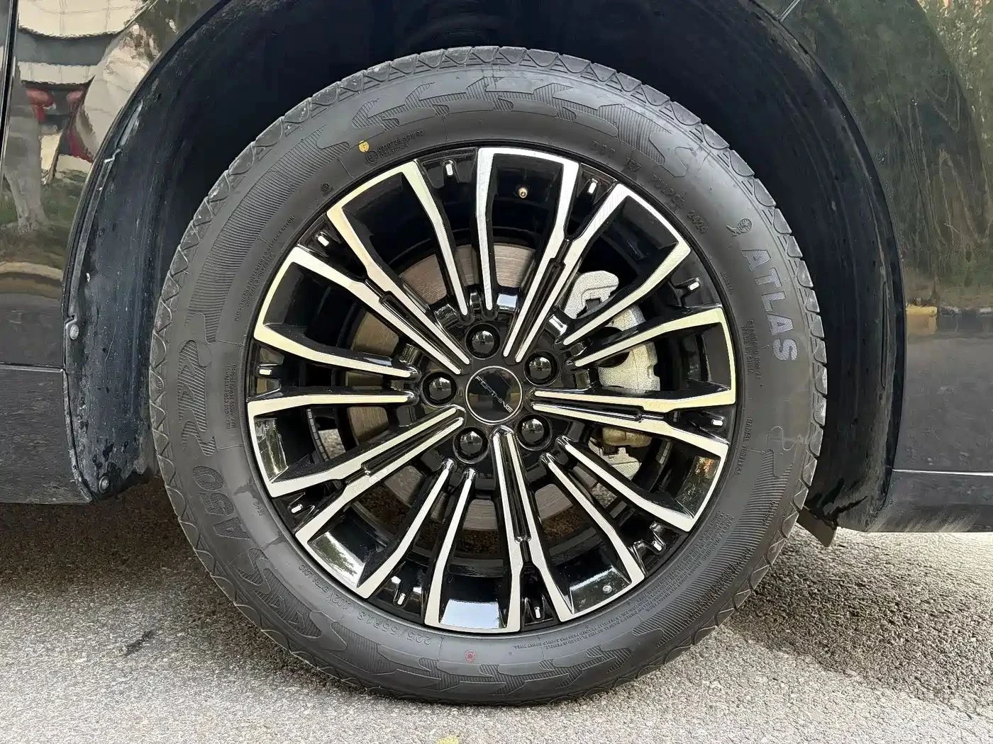 DONGFENG V9, снимка 17 - Автомобили и джипове - 56727354