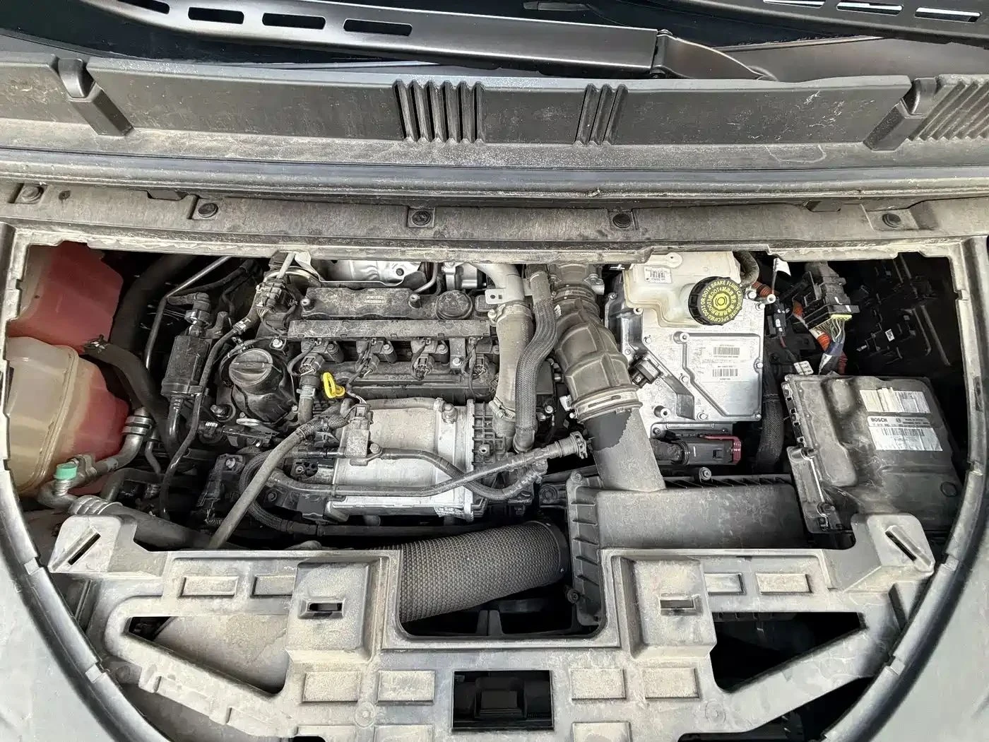 DONGFENG V9, снимка 11 - Автомобили и джипове - 56727354