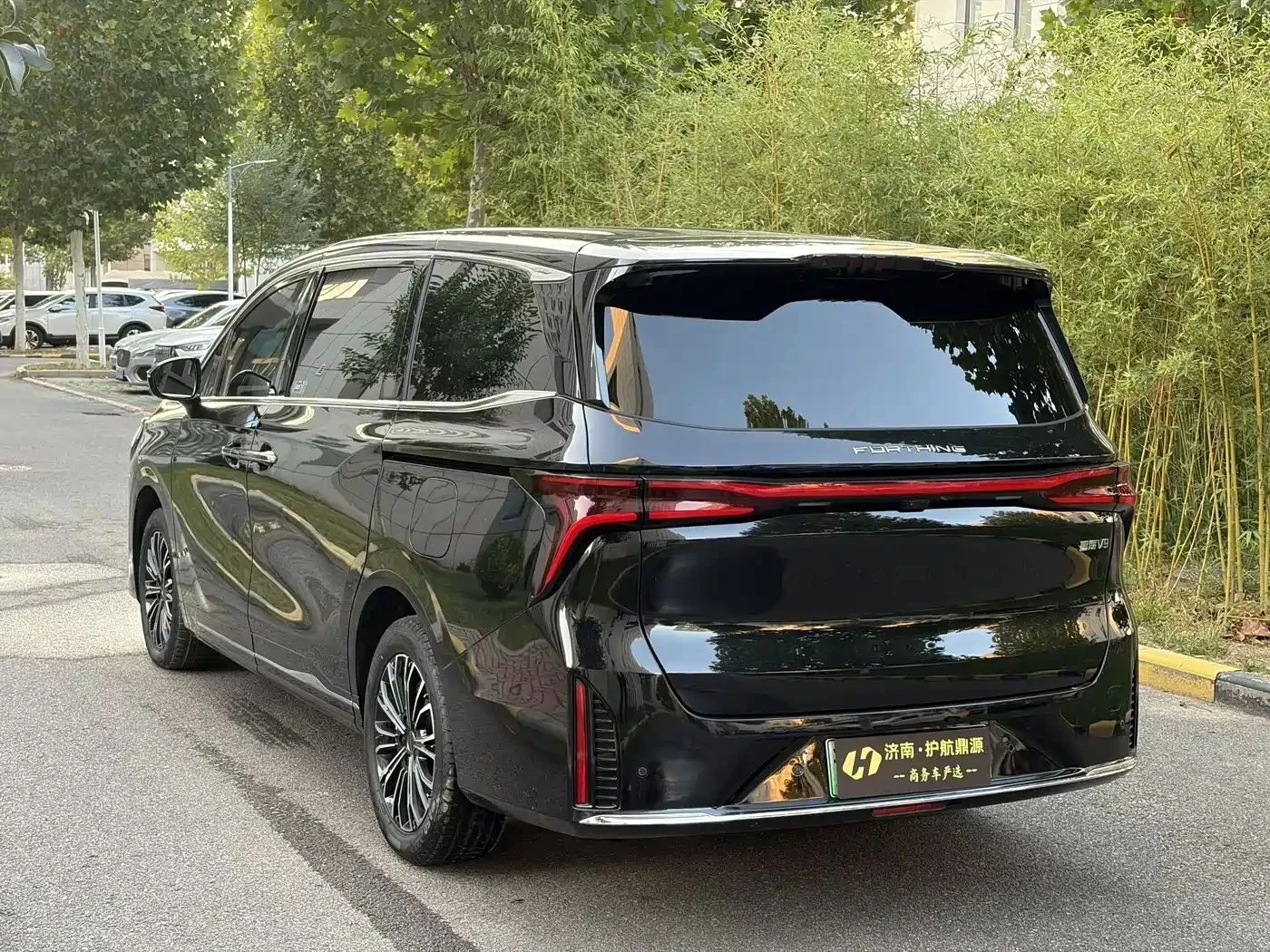 DONGFENG V9, снимка 8 - Автомобили и джипове - 56727354