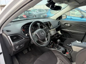 Jeep Cherokee 2.2d-200к.с Face Lift--На части---, снимка 8