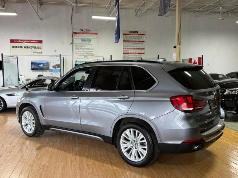 BMW X5 * АВТО КРЕДИТ* ЦЕНА ДО БГ * СЕРВИЗНА ИСТОРИЯ * , снимка 3 - Автомобили и джипове - 52515818