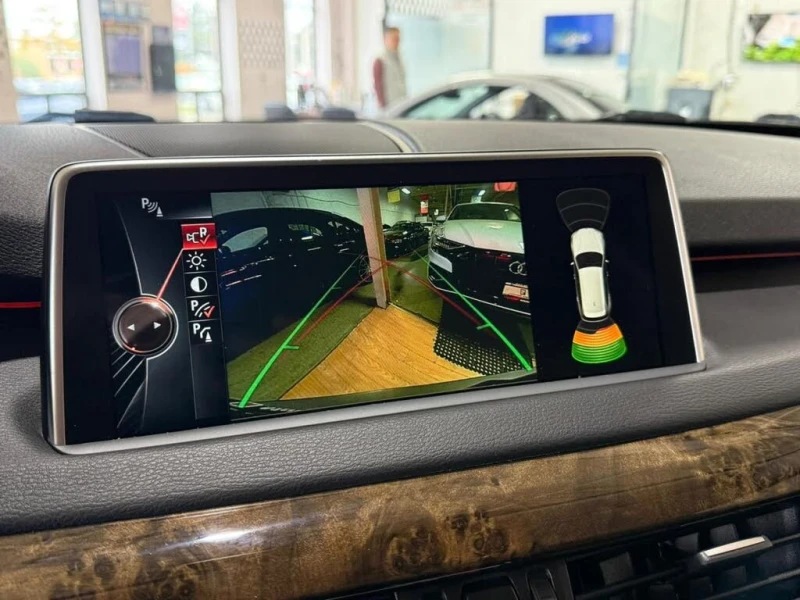 BMW X5 * АВТО КРЕДИТ* ЦЕНА ДО БГ * СЕРВИЗНА ИСТОРИЯ * , снимка 12 - Автомобили и джипове - 52515818