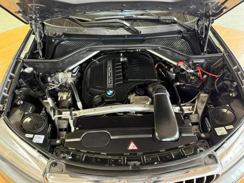 BMW X5 * АВТО КРЕДИТ* ЦЕНА ДО БГ * СЕРВИЗНА ИСТОРИЯ * , снимка 15 - Автомобили и джипове - 52515818