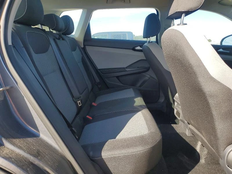 VW Taos S, снимка 11 - Автомобили и джипове - 53609415