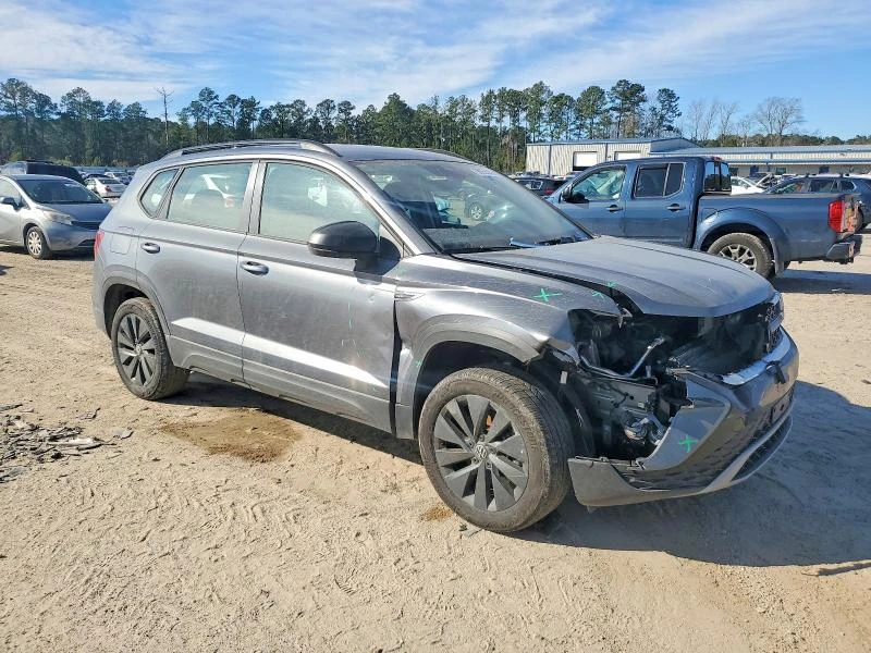 VW Taos S, снимка 4 - Автомобили и джипове - 53609415