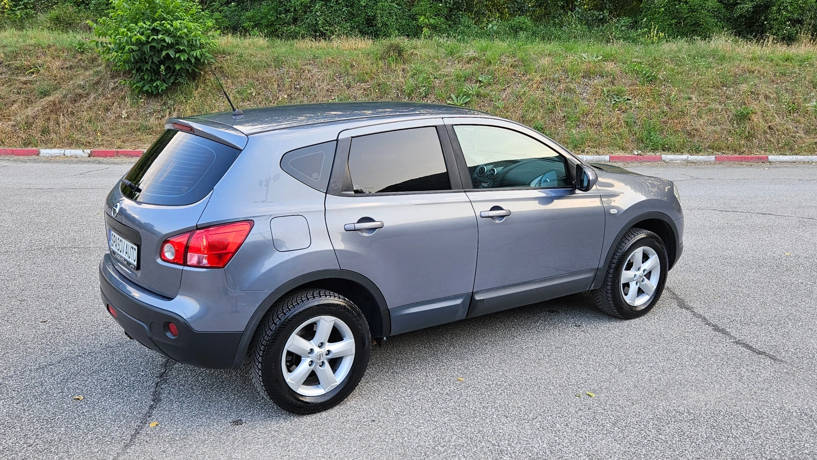 Nissan Qashqai 1.6 GAZ/KLIMATRONIK/EURO-4 - изображение 6