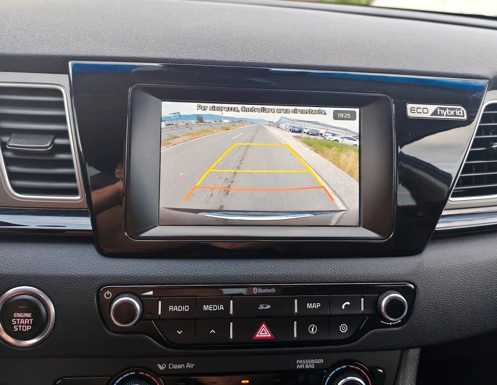 Kia Niro 1.6GDI/HYBRID/CAMERA/NAVI/LED/ - изображение 9