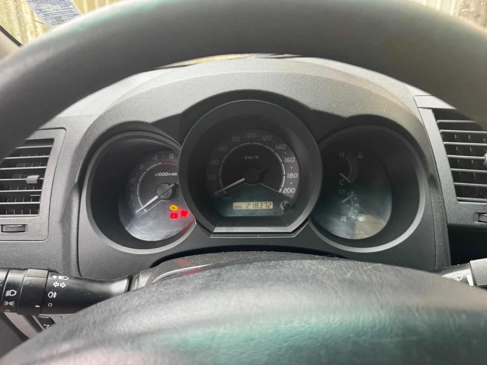 Toyota Hilux  - изображение 7