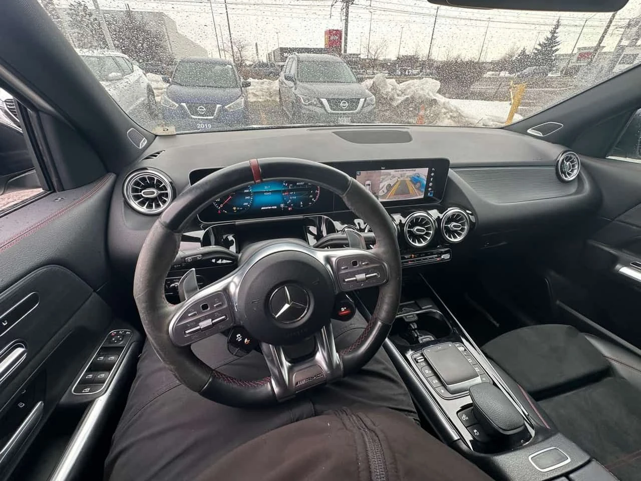 Mercedes-Benz GLA * AMG 35 * CARFAX * ДИСТРОНИК* ДВА КЛЮЧА* , снимка 17 - Автомобили и джипове - 53751102