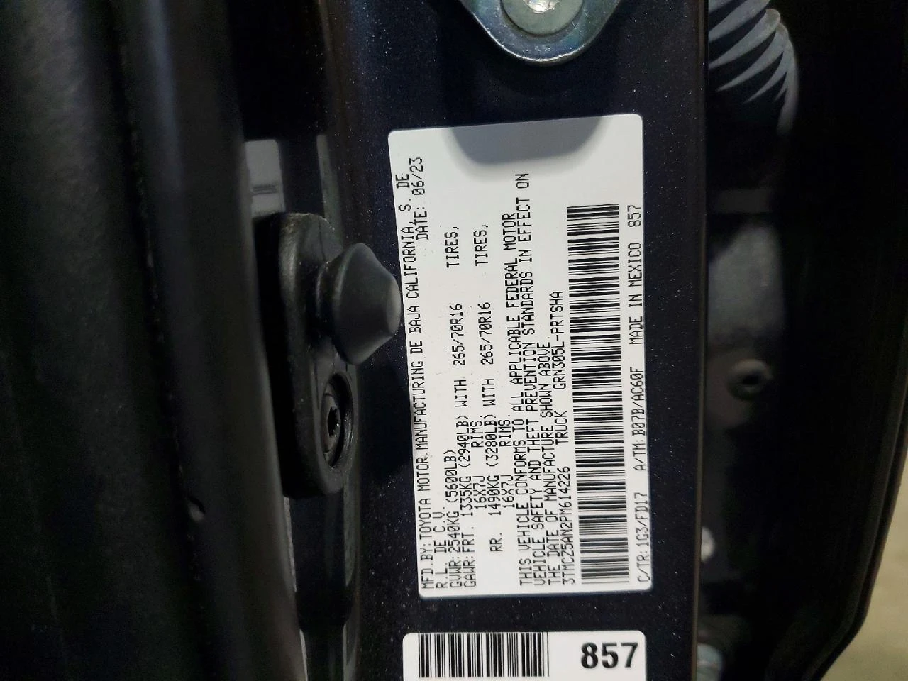 Toyota Tacoma 3.5l Double Cab, снимка 12 - Автомобили и джипове - 54384691