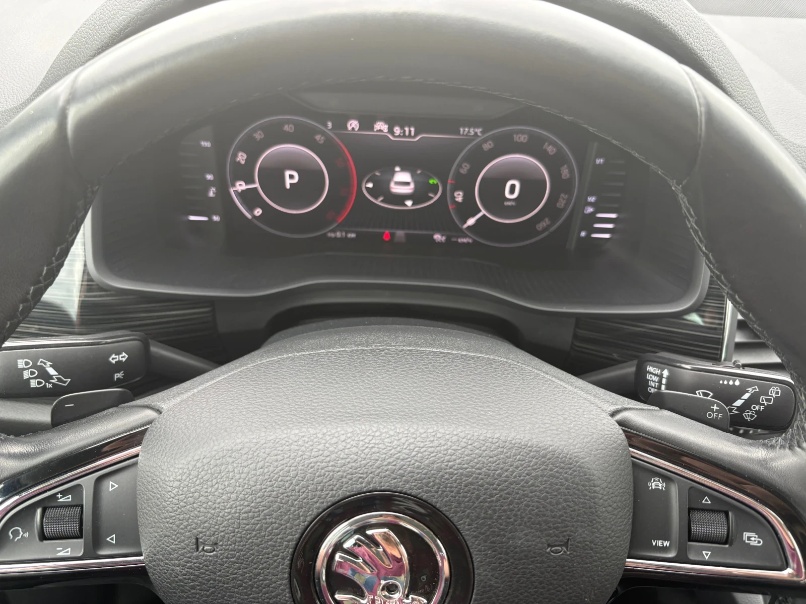 Skoda Kodiaq 2.0tdi-DSG-190p.s, снимка 16 - Автомобили и джипове - 54466383