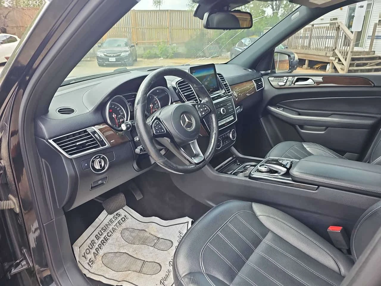 Mercedes-Benz GLS 450 4MATIC * AMG PACK* ДИСТРОНИК* 360 КАМЕРА* ПАНОРАМА, снимка 7 - Автомобили и джипове - 55614184