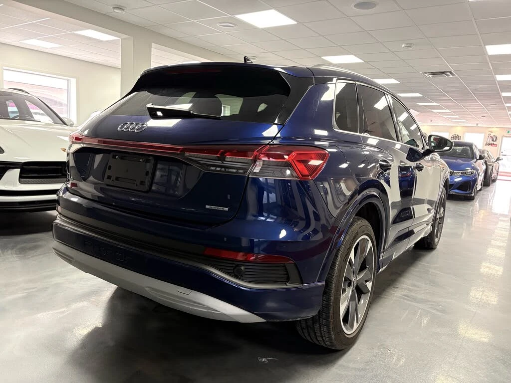 Audi Q4 E-TRON* 2024* ТЕРМОПОМПА* DIS* LED* PANO* КРАЙНА Ц, снимка 6 - Автомобили и джипове - 56045821