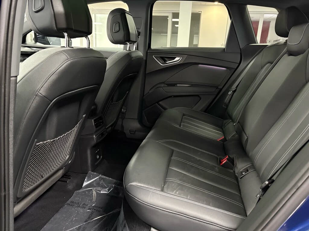 Audi Q4 E-TRON* 2024* ТЕРМОПОМПА* DIS* LED* PANO* КРАЙНА Ц, снимка 14 - Автомобили и джипове - 56045821