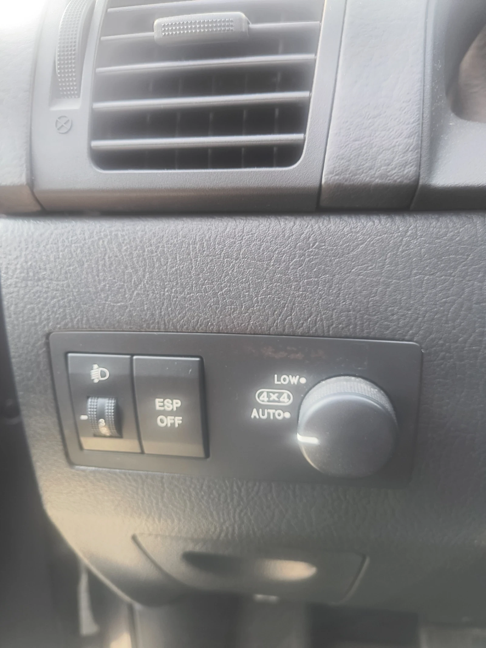 Kia Sorento, снимка 7 - Автомобили и джипове - 56590135