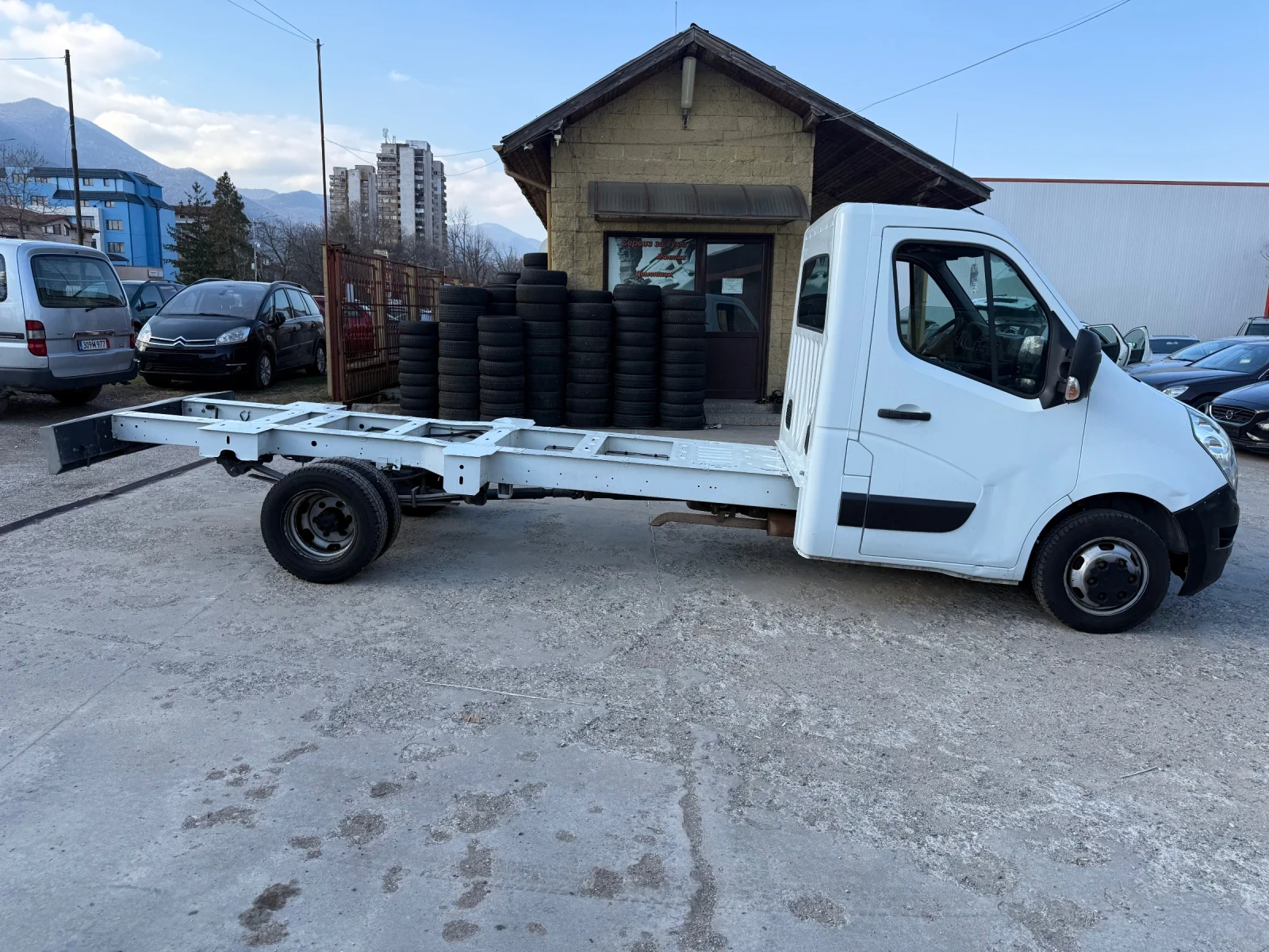 Renault Master 2.3dci дв.гума - изображение 4