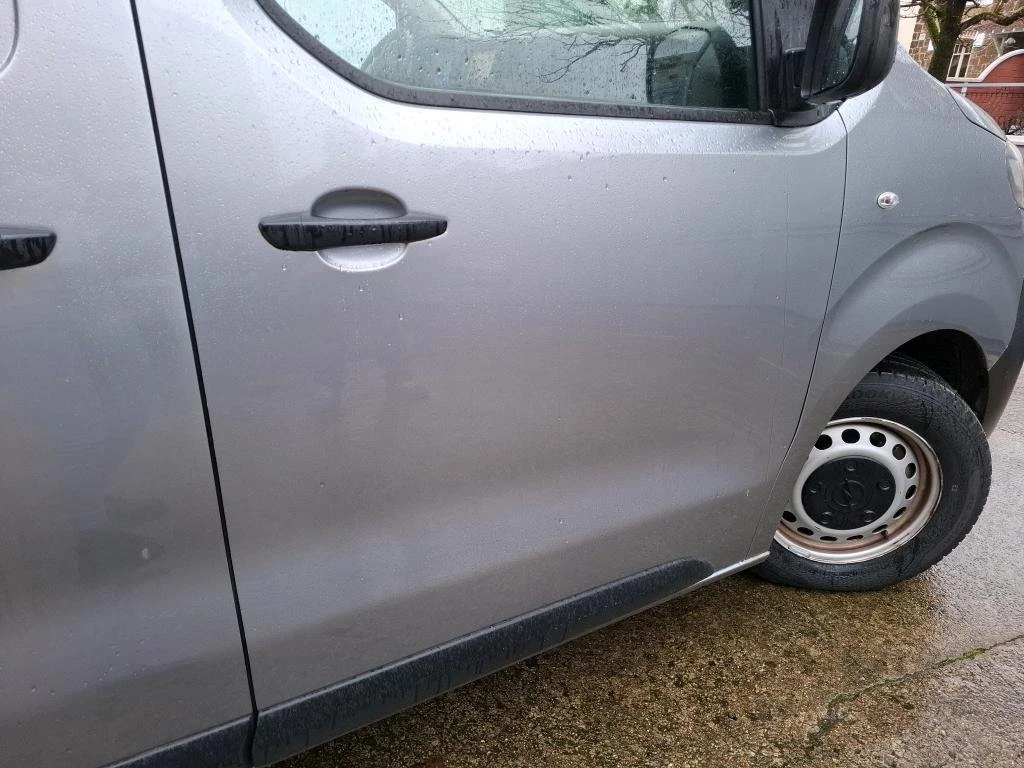 Opel Vivaro 75 kWh , снимка 7 - Бусове и автобуси - 53898929