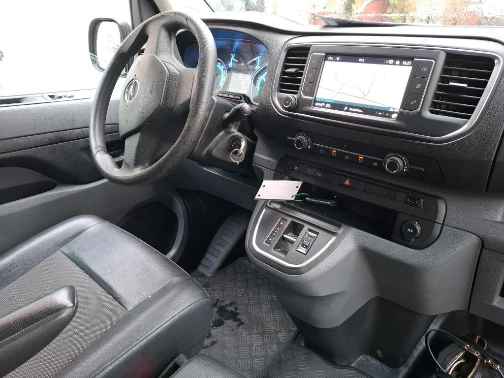 Opel Vivaro 75 kWh , снимка 12 - Бусове и автобуси - 53898929