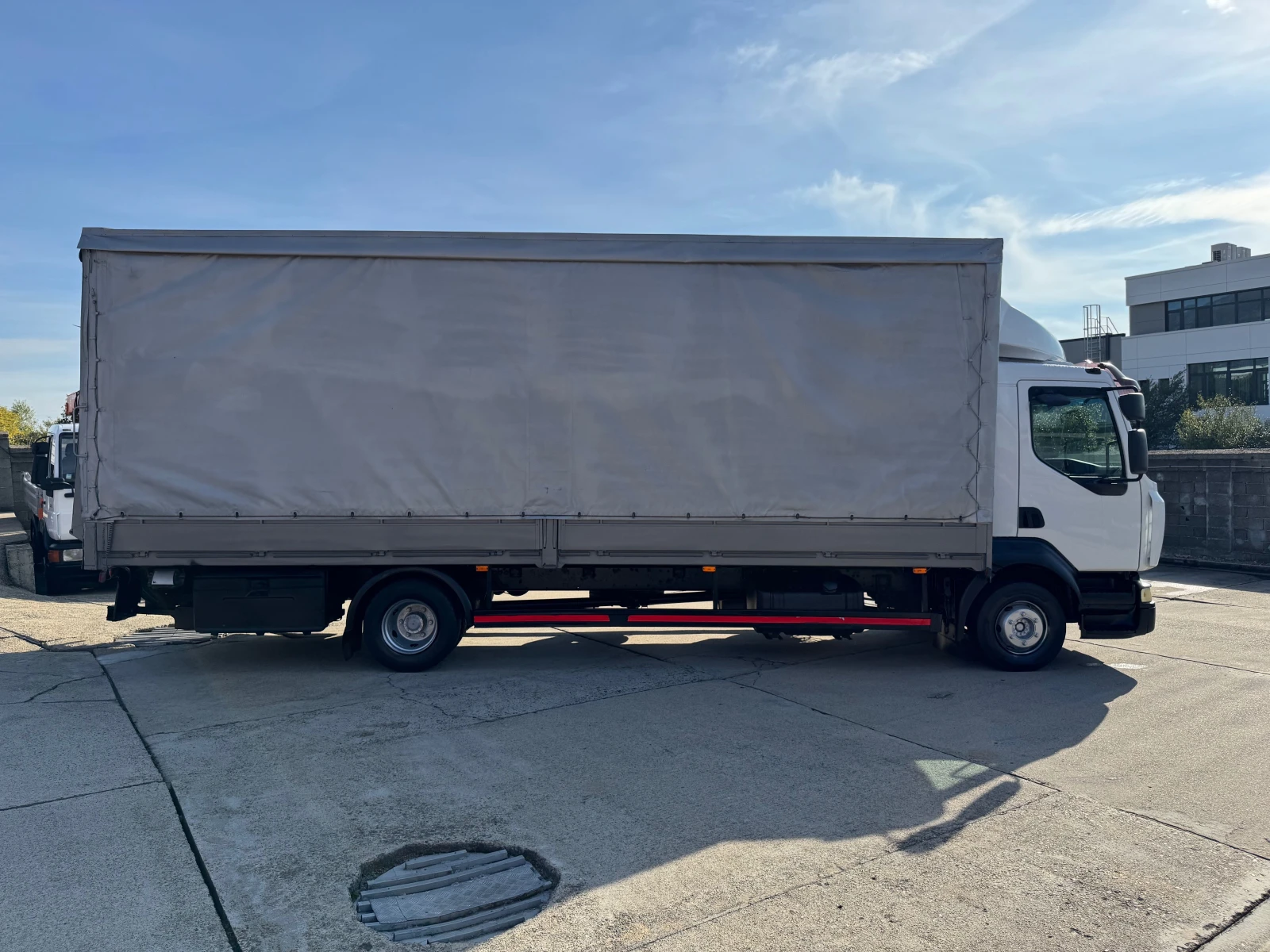 Renault Midlum 11.990 kg общо тегло , 7.20м ,  - изображение 6
