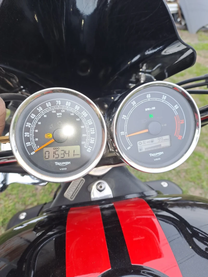 Triumph Rocket, снимка 8 - Мотоциклети и мототехника - 52436133