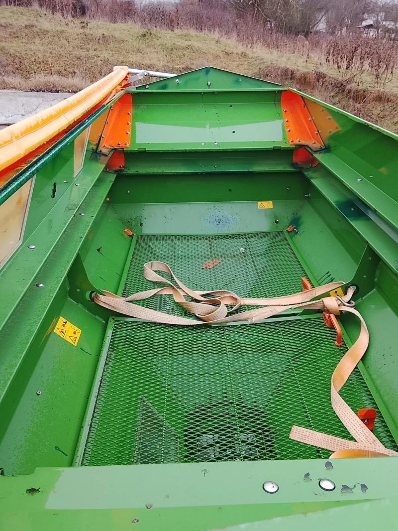 Торачка Amazone, снимка 3 - Селскостопанска техника - 52890411