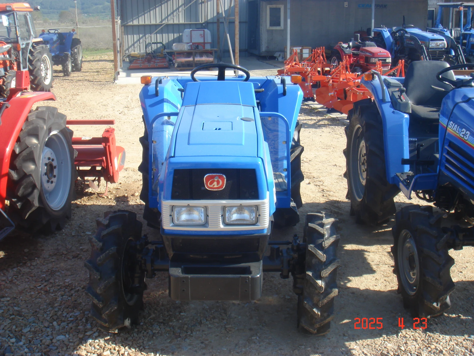 Трактор Kubota СКАЙТРАК - изображение 2