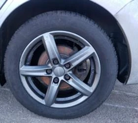 Toyota Auris 1.6, снимка 3