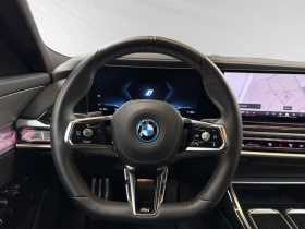 BMW i7 eDrive50/M-SPORT/HEAD UP/SKY LOUNGE/B&W/360/, снимка 9