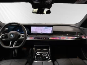 BMW i7 eDrive50/M-SPORT/HEAD UP/SKY LOUNGE/B&W/360/, снимка 13
