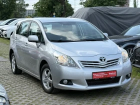 Toyota Verso 1.8i-147КС - ЛЕТИ ДЖАНТИ - 6СКОРОСТИ - АВТОПИЛОТ, снимка 2