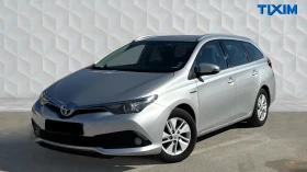 Toyota Auris  - [1] 