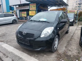 Toyota Yaris 1.1 бензин клима , снимка 3